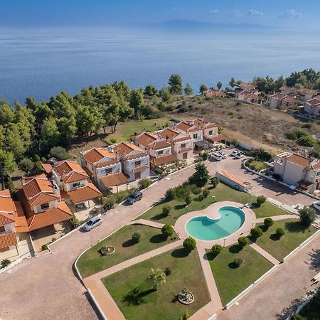 Petra Villa Афитос Екстериор снимка